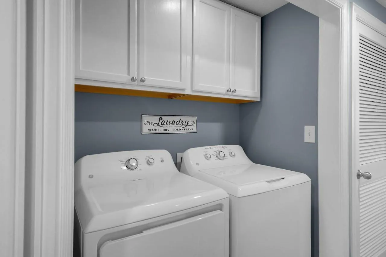 Majestic Beach Towers 2-1703 Panama City Beach